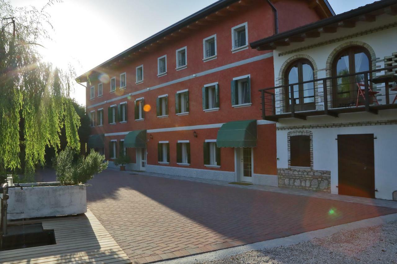 La Fonte Bed & Breakfast Fontanafredda Exterior photo