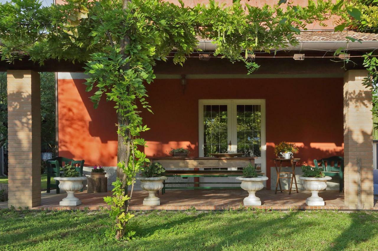 La Fonte Bed & Breakfast Fontanafredda Exterior photo