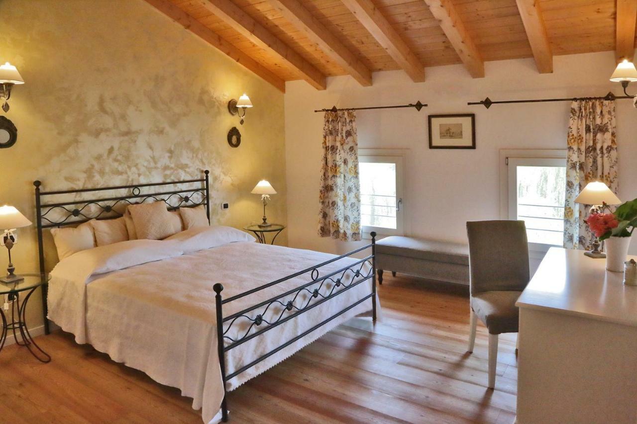 La Fonte Bed & Breakfast Fontanafredda Exterior photo